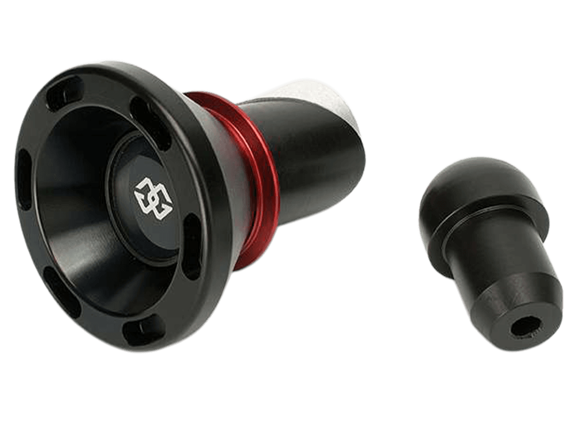Gilles Tooling Yamaha R1 / MT-10 Rear Axle Sliders (2015+) (Black