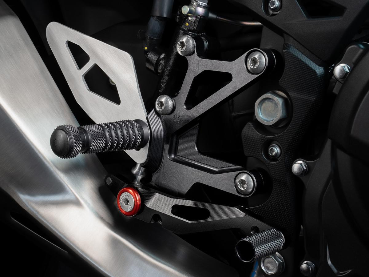 Gilles Tooling Kawasaki Ninja 500 / 400 Rearsets: MOTO-D Racing