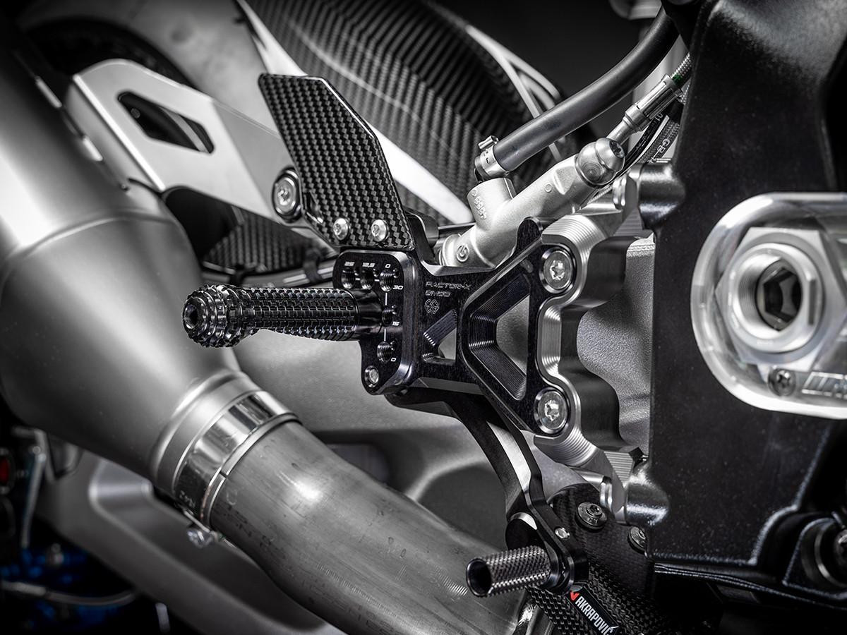 Gilles Tooling BMW S1000RR Rearsets (2020+): MOTO-D Racing