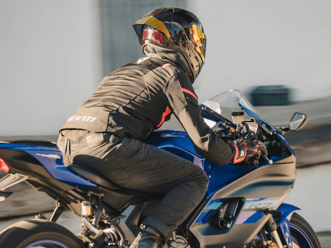 Nexx Motorcycle Helmets | X.R3R Carbon Apex Glossy Carbon / White