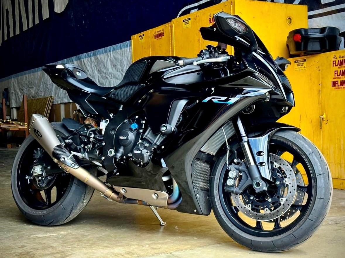 Spark Yamaha R1 