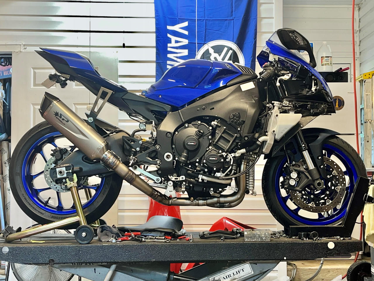 Spark Yamaha R1 