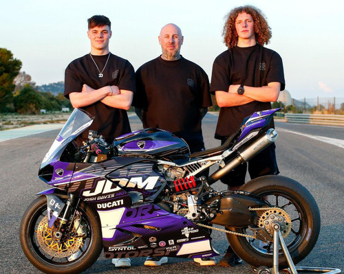 Spark Exhaust Technologies British Super Bike