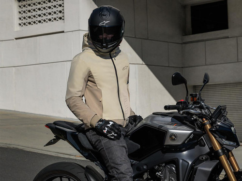 Alpinestars Radium Tech Hoodie at Home on City Streets