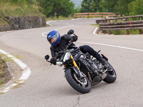 Metzeler Front Tire Stability