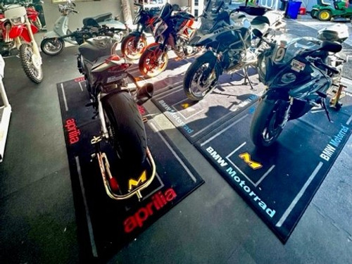 Aprilia Garage Mat: MOTO-D Racing