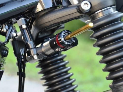 Installed Matris Steering Damper Upgrade
