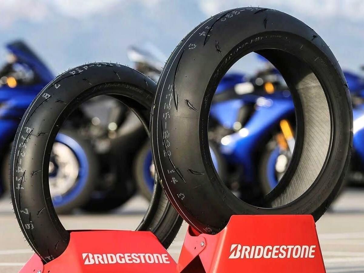 Buy Bridgestone RS10 Motorcycle Tires at the Lowest Price from MOTO-D Racing