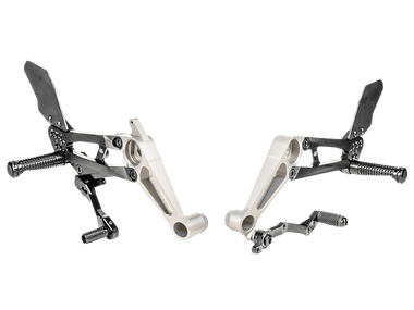 内緒のアフターサービス rrr＋ Gilles Tooling Aprilia RS 660 Rearsets: MOTO-D Racing