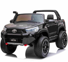 4WD Toyota Hilux Off-Road