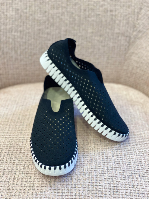 Tulip Slip-On Shoe- Black