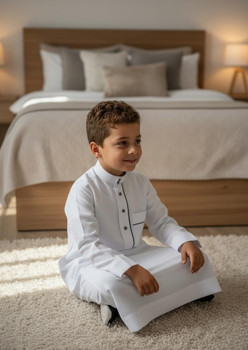 Premium Boys White Emirati Style Thobe – Small (Size 40) 