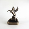 New type resin metal ashtray Pegasus model ashtray with lighter dual purpose cigarette accessories 