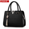 Crocodile leather Women Bag V letters Designer Handbags Luxury quality Lady Shoulder Crossbody Bags fringed women Messenger Bag