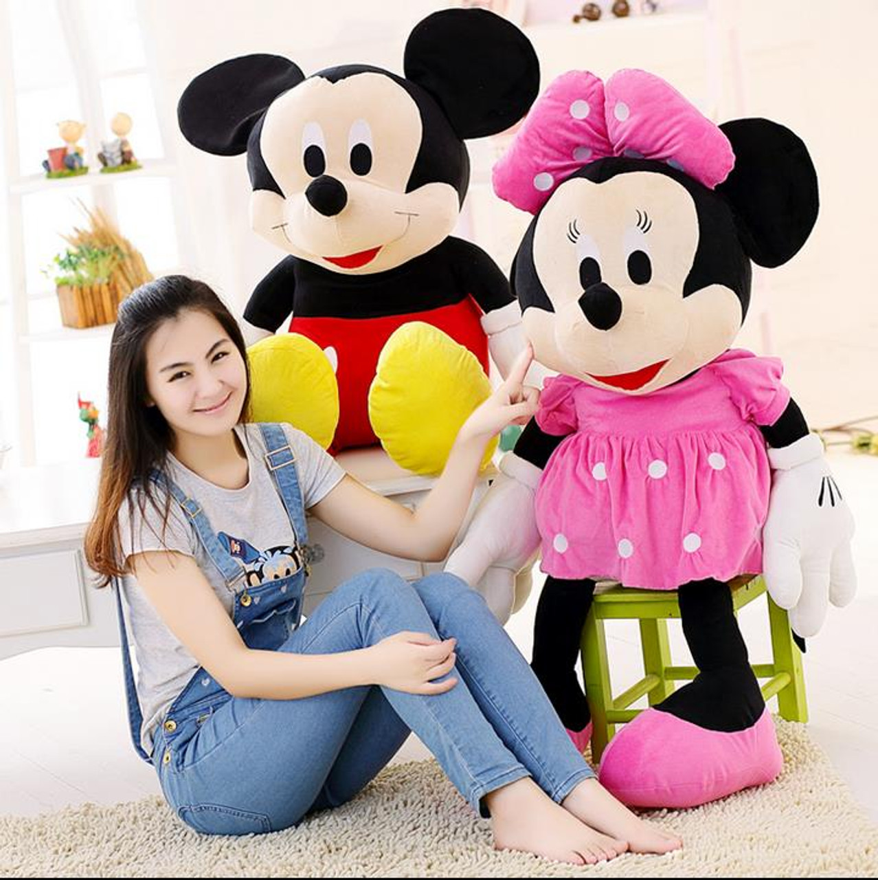 mickey and minnie mouse stuffed toys