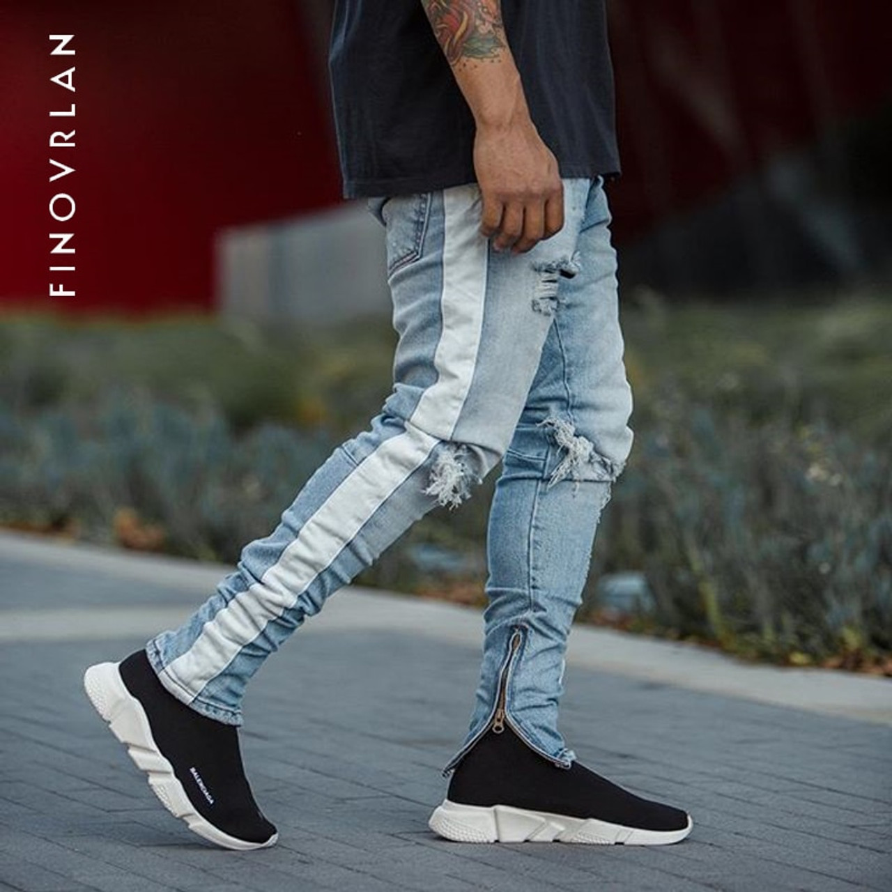 Mens Jeans Light Blue Hole Pants Jeans Mens Jeans Skinny Slim Ripped  Distressed Pleated Knee Hole Denim Pants Plus Size Jeans For Men 230729  From 24,06 € | DHgate