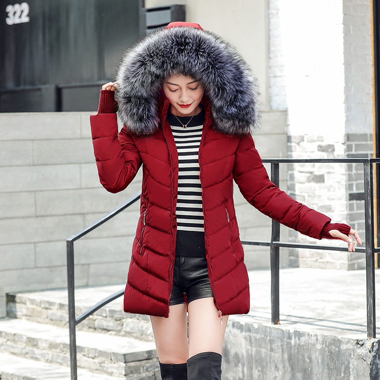 Buy HANGON Women Winter Jackets Long Warm Coat Silver Color Style Female  Jacket Wide Fur Collar Ladies Parka Abrigos Mujer invierno at Amazon.in