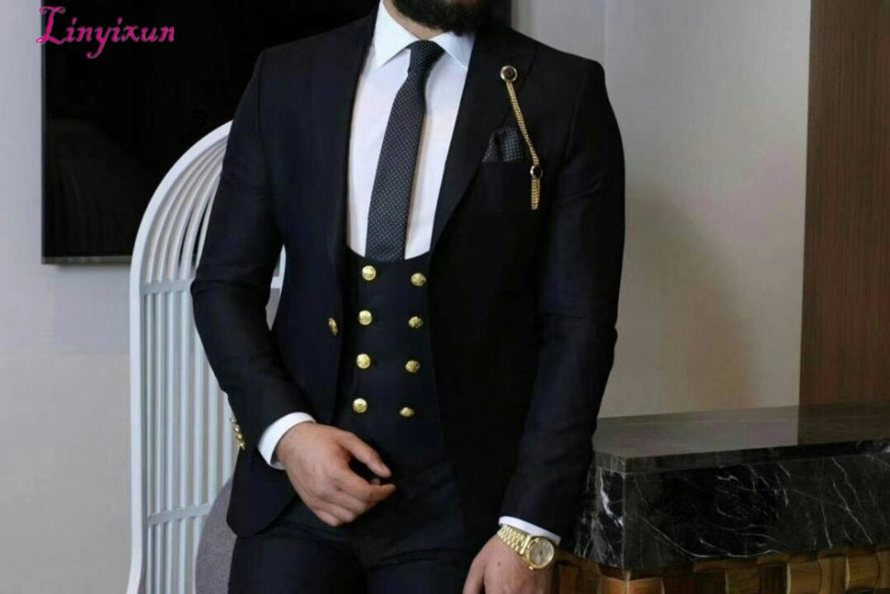 latest groom suits 2018