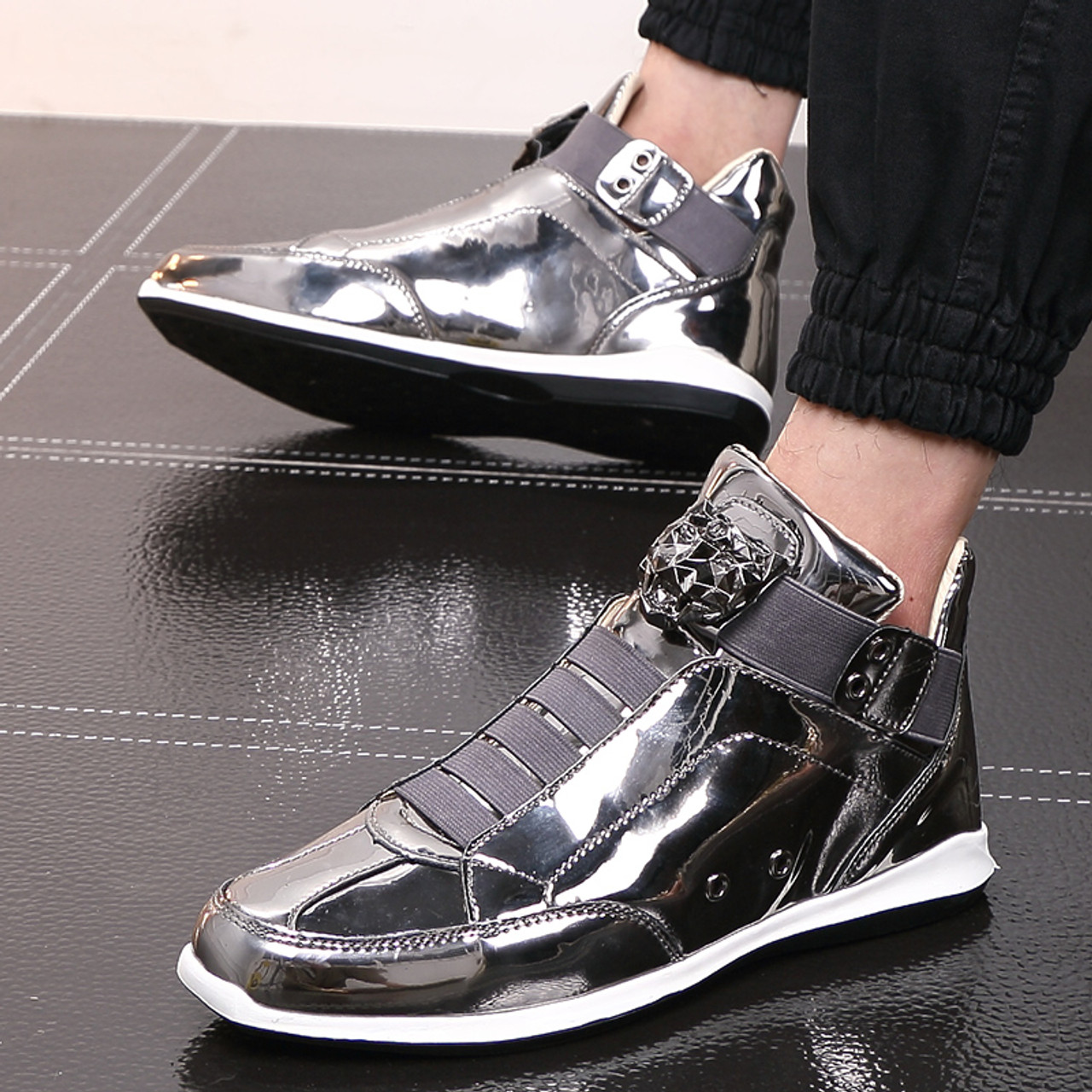 Bomkinta Leopard Head Decoration Casual Patent Leather Shoes Men