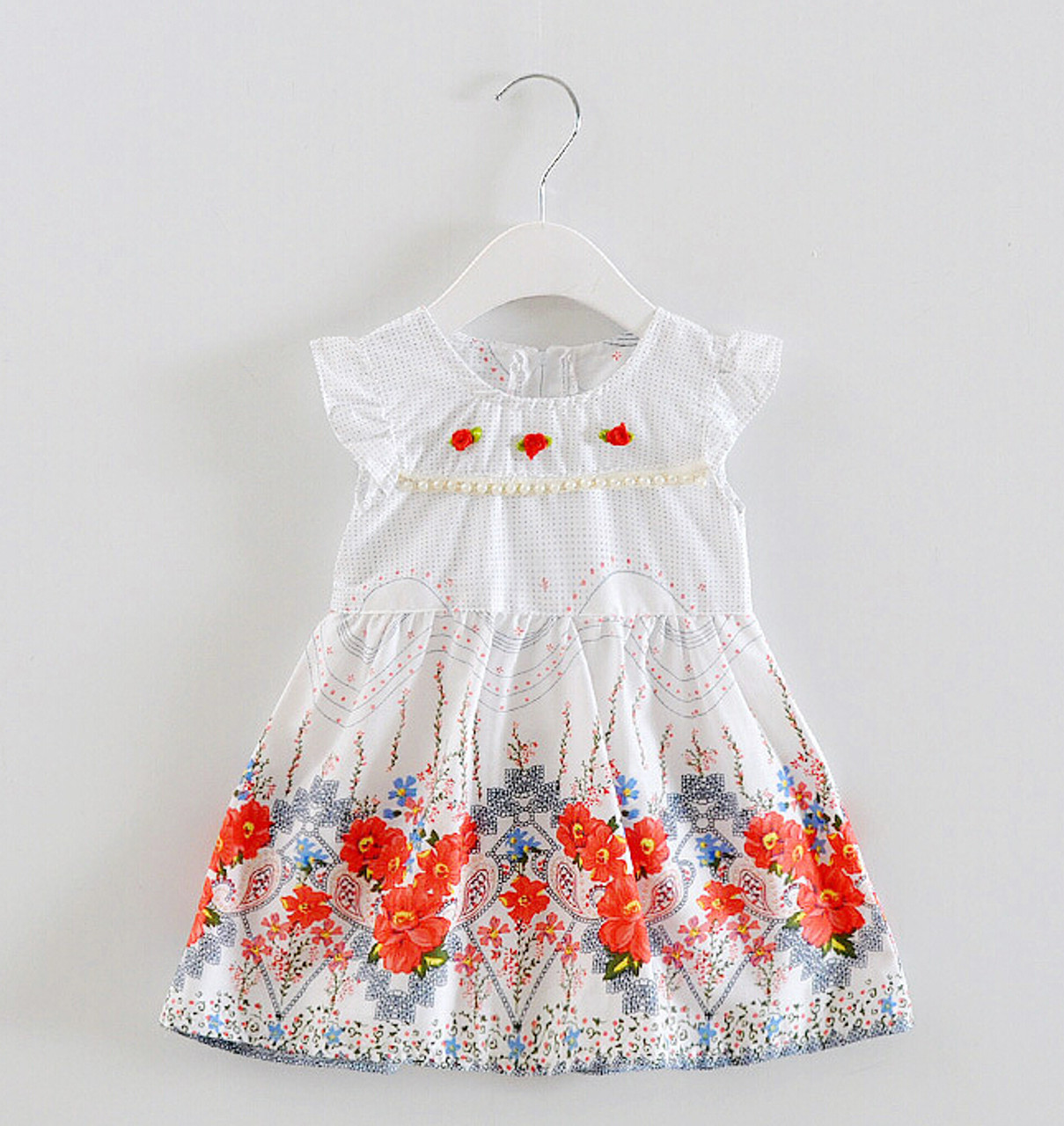 Baby Girl Dress Design अपनी बेटी के लिए लेना चाहते हैं कोइ ड्रेस तो चुने ये  स्टाइलिश डिजाइन - Baby Girl Dress Design to Gives Your Daughter a Stylish  Look