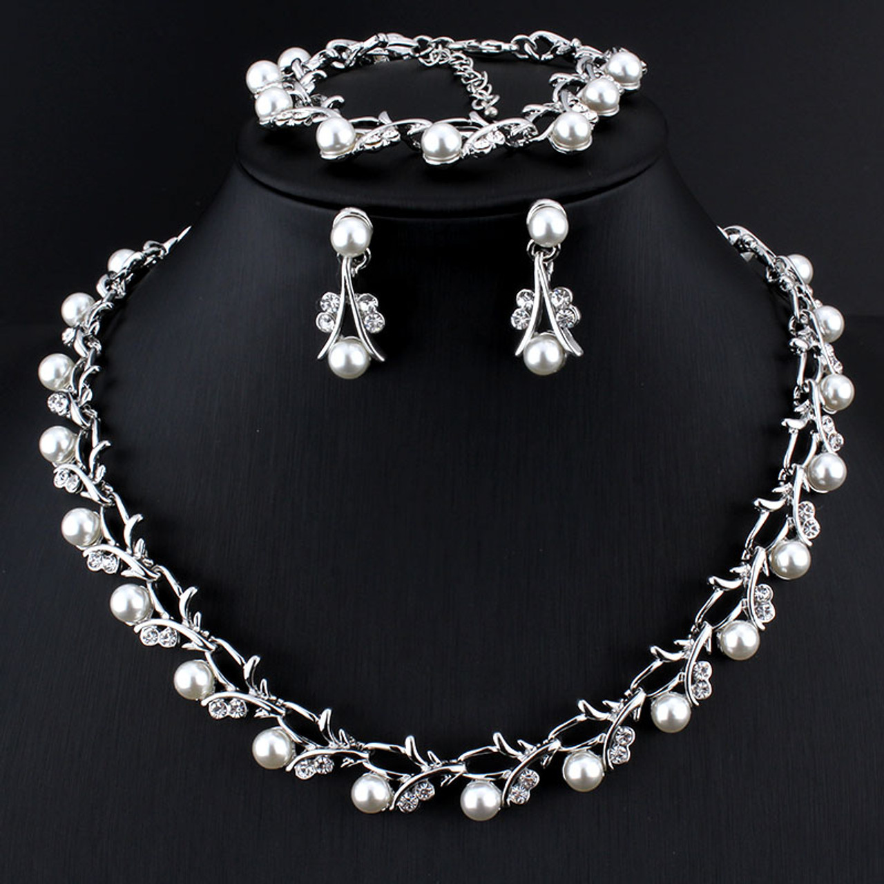 platinum necklace set