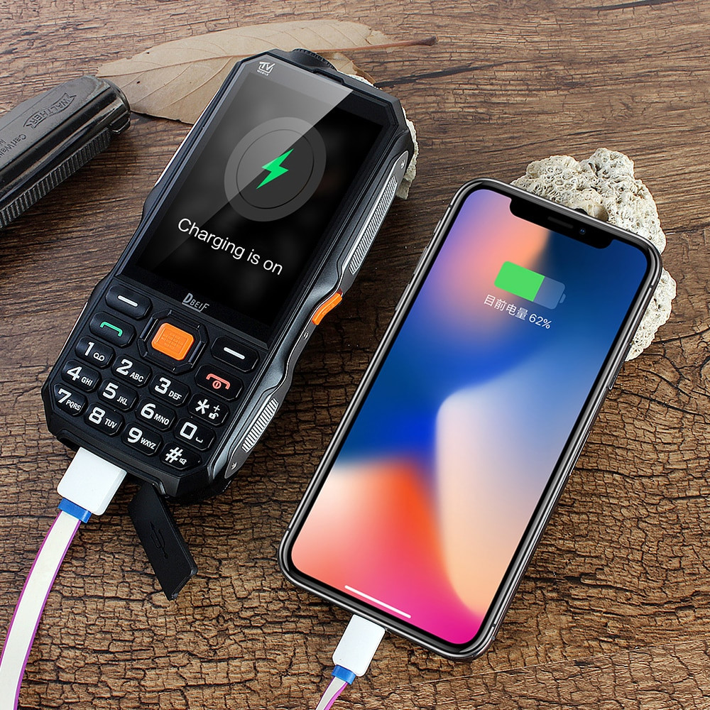 DBEIF D2017 Rugged Outdoor Cellphone With Antenna Analog TV 3.5" Large