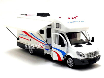 1:32 Scale Sprinter Luxury Motorhome Recreational Vehicle RV Trailer Caravan Alloy Metal Diecast Car Model Babys Toys Collection