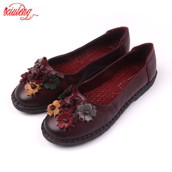 2018 Retro Shoes For Woman Handmade Shoes Genuine Leather flats with Butterfly-knot Spring Lady Sandals Flowers Mother Shoes