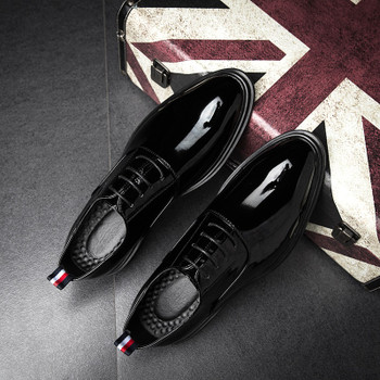 2018 Brand Formal  Men Dress Wedding Shoes  Shadow Patent Leather Luxury Fashion Groom Party Shoes  Oxford Shoes for men 