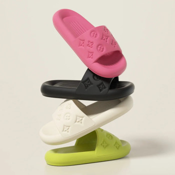 luxury design slides slippers for beach outdoor-DELETED-1740436573