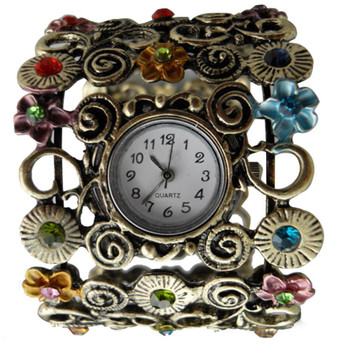 New Retro Wedding Luxury Love Crystal Quartz Wrist Watch Bracelet Watches Relogio Feminino Dress Women Clocks Antique Hodinky 