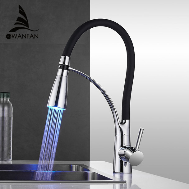 LED Kitchen Faucets with Rubber Design Chrome Mixer Faucet for Kitchen Single Handle Pull Down Deck Mounted Crane for Sinks 7661