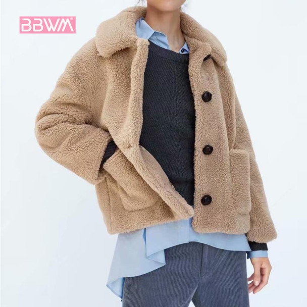 2018 winter  New women's plush texture casual warm jacket   Lapel single-breasted pink pocket with cute coat  