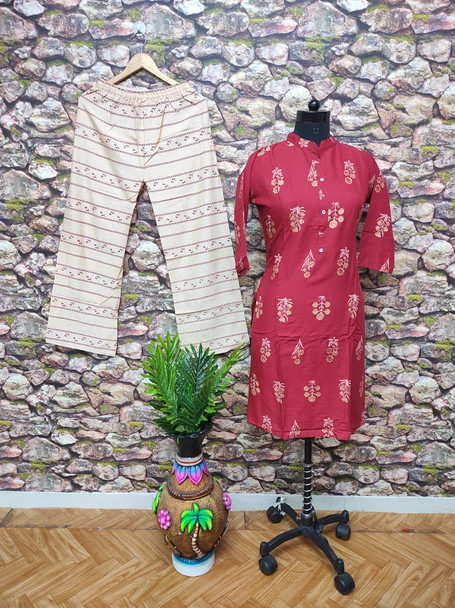 Presenting Heavy Rayon Cotton with Rich Print Red Kurti (Size-XXL)