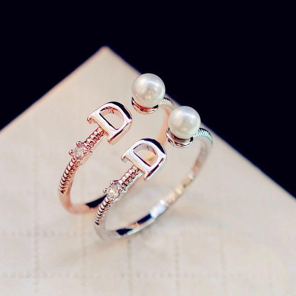 2021 European Brand Gold Plated Letter D Ring Fashion Pearl Ring Vintage Charms Rings for Wedding Party Vintage Finger Ring Costume Jewelry