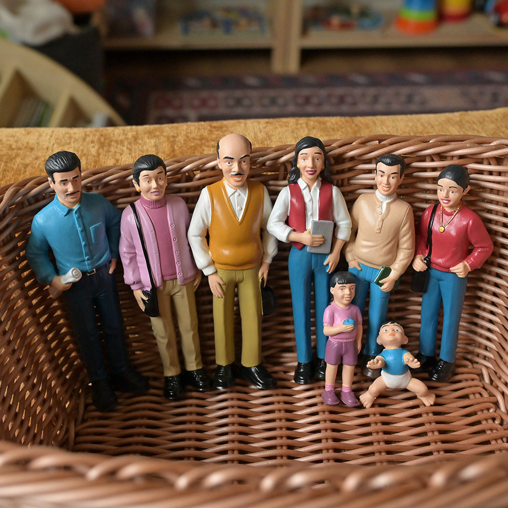 Pretend Play Family - Hispanic - Cre8tive Minds