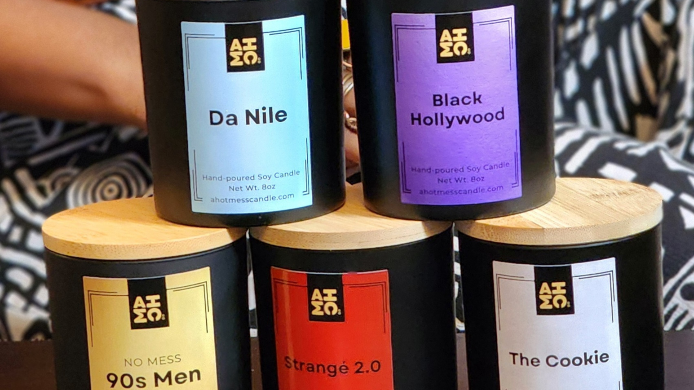 How to Choose the Right Candle for You and Your Mood