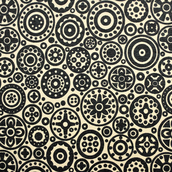 MP MEDALLION PLUSH Black Licorice