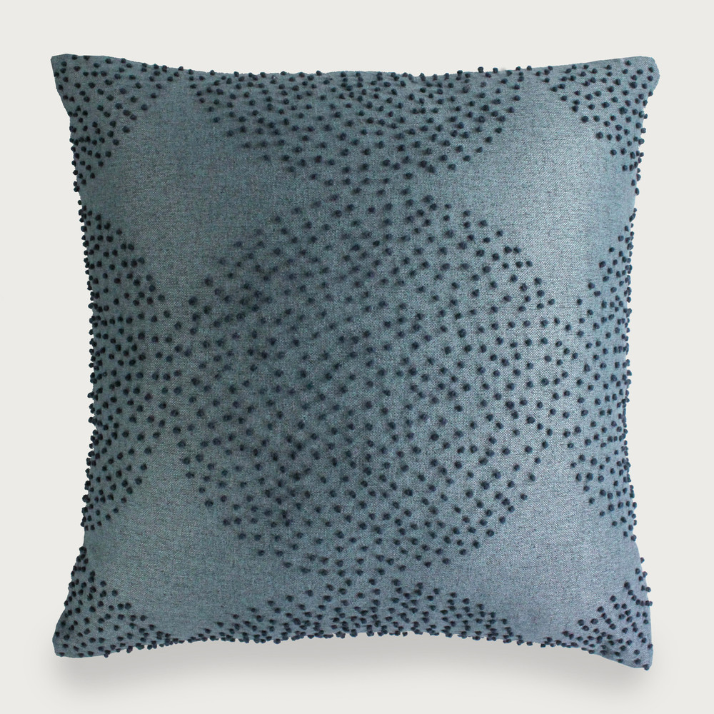 SETTEE SQUARE 18X18 - PACIFIC