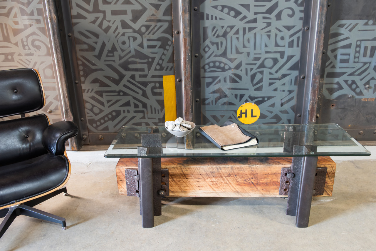 FAR EAST FURNITURE RAILWAY センターテーブル 店舗受取限定】FAR EAST FURNITURE ファーイーストファニチャー