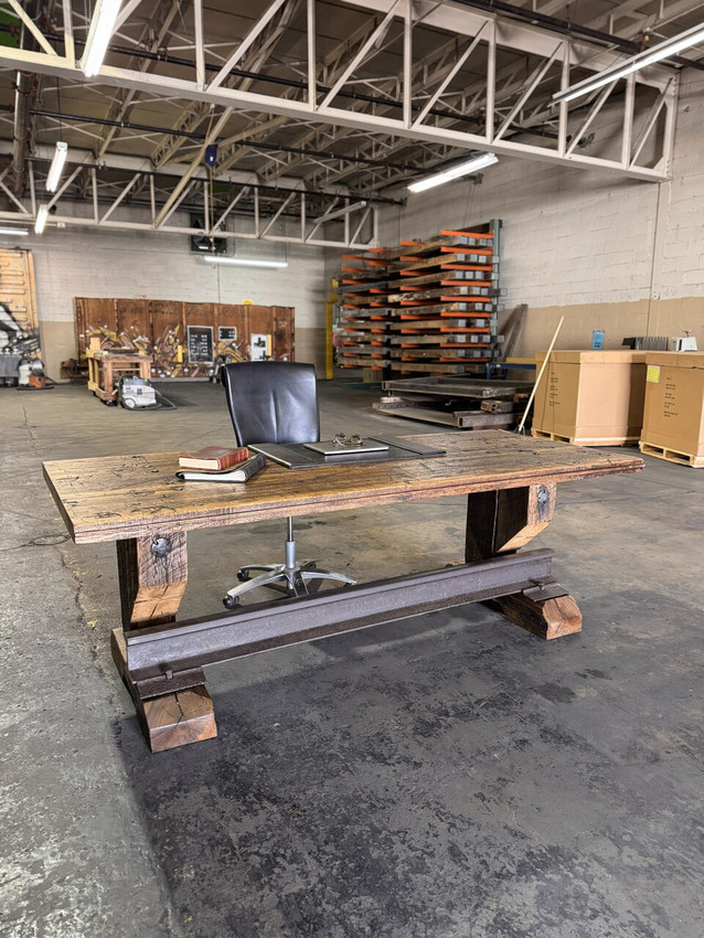 Monorail Desk (No. 35)