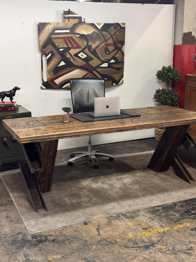 Switchpoint Desk with Boxcar Flooring Top (No. 37)