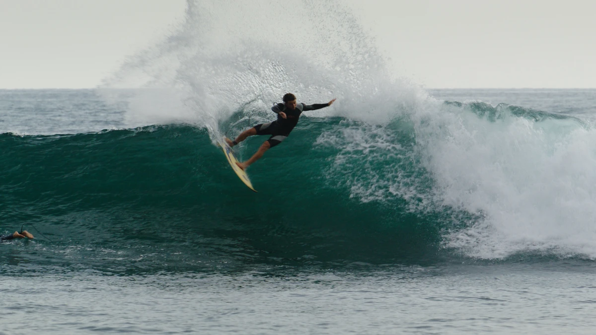 …Lost 1997 A.I. Pro surfboard – photo 3