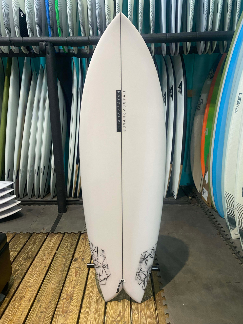 5'6 HAYDENSHAPES HYPTO KRYPTO TWIN SURFBOARD