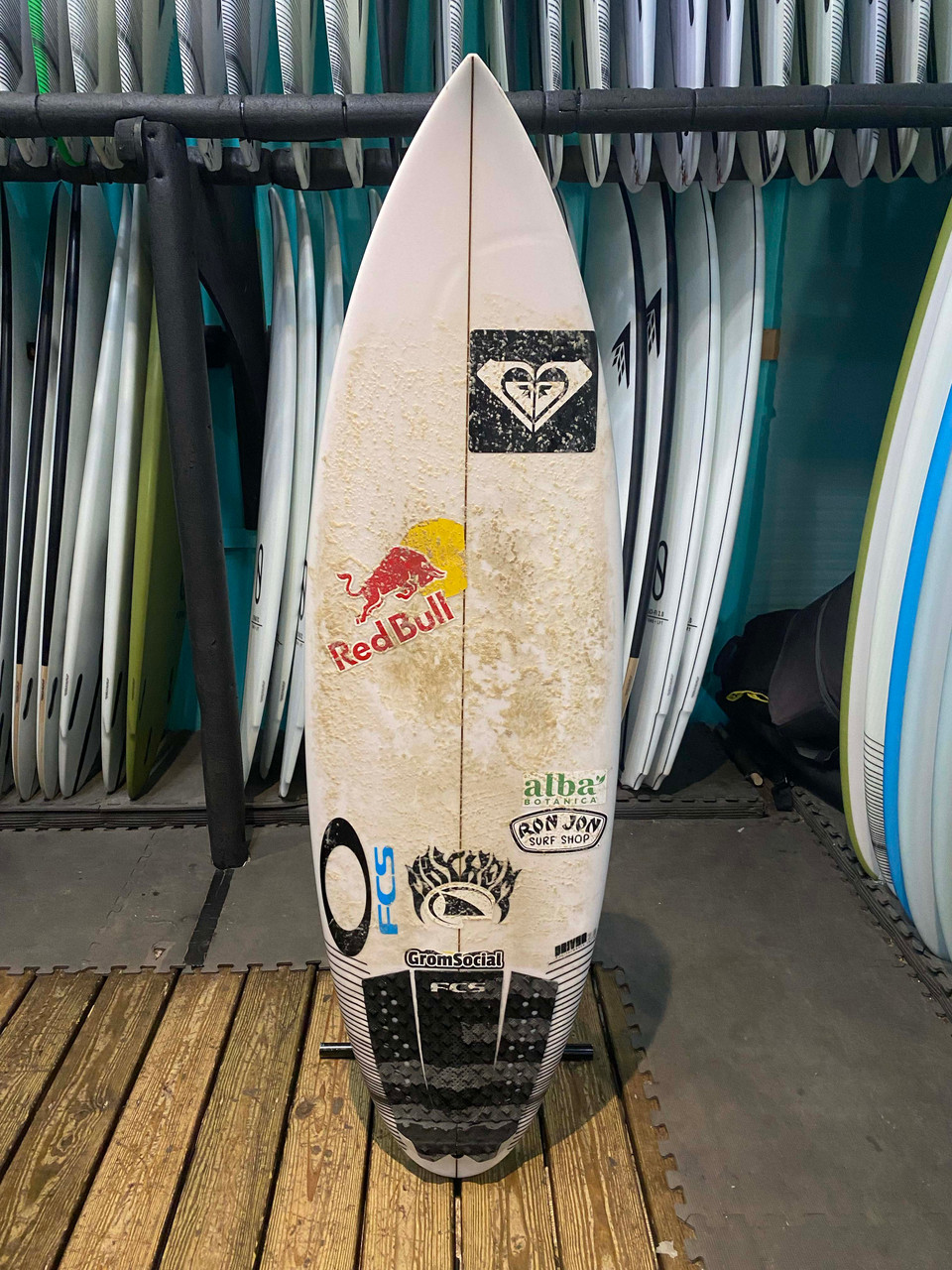 5'3 LOST DRIVER 2.0 ROUND USED SURFBOARD- Catalyst