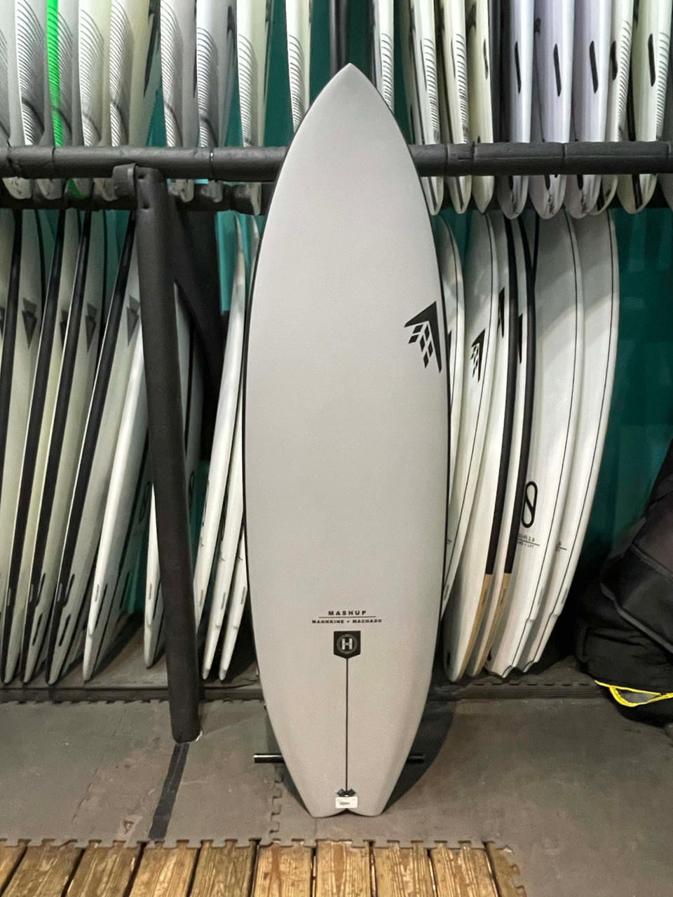 6'2 FIREWIRE MASHUP SURFBOARD- Catalyst
