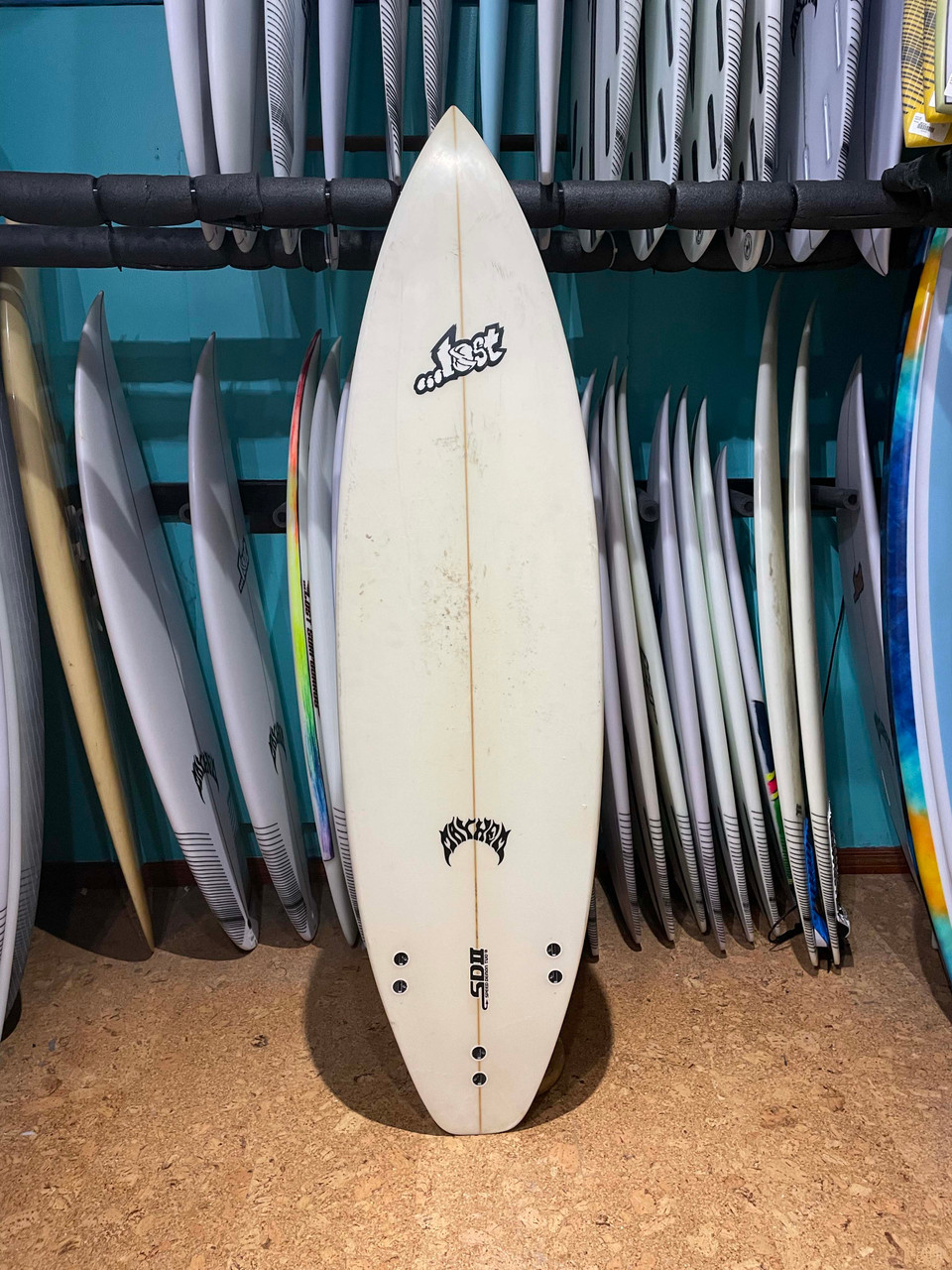 6 #39 3 LOST SPEED DEMON USED SURFBOARD (63617) Catalyst 6 #39 3 LOST SPEED DEMON USED SURFBOARD (63617) Catalyst