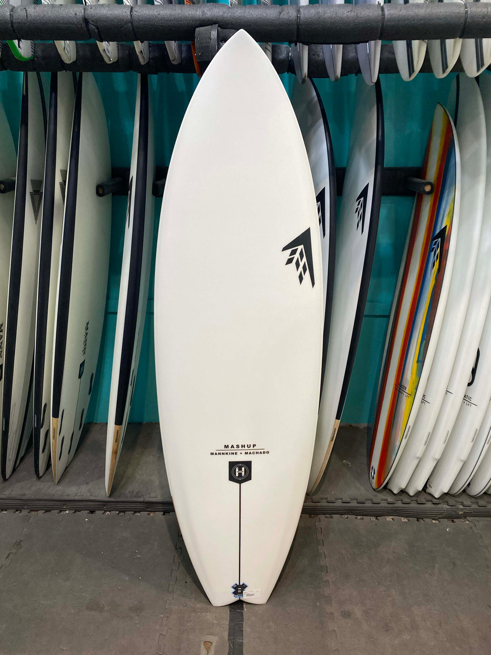 5'7 FIREWIRE MASHUP SURFBOARD- Catalyst