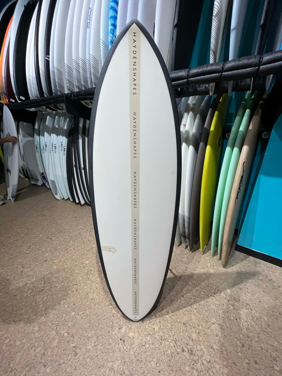 5'7 HAYDENSHAPES HYPTO KRYPTO SURFBOARD