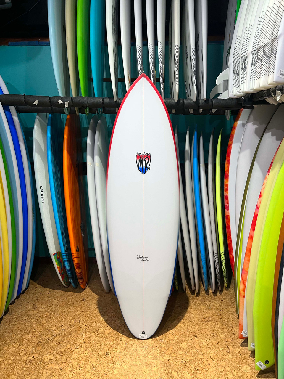 6'2 LOST CALIFORNIA TWIN-PIN SURFBOARD- Catalyst